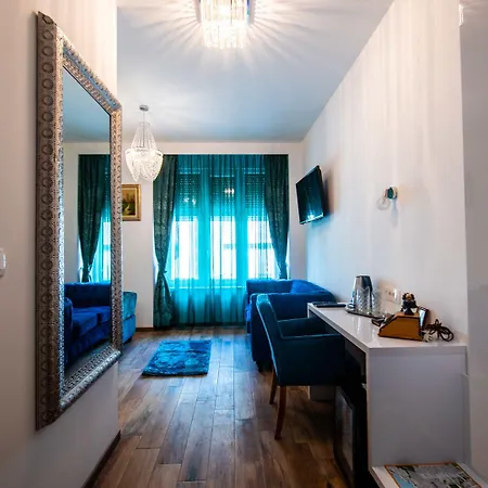 Bed & Breakfast Center Luxury 1 4*