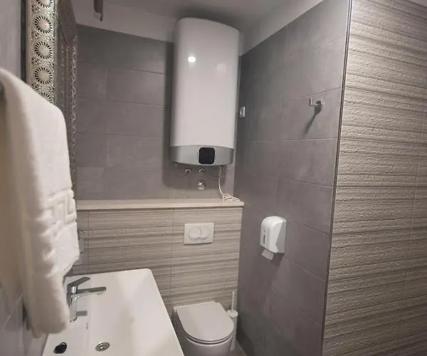 Center Luxury Rooms 1