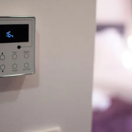 Center Luxury 1 Bed and breakfast 4*