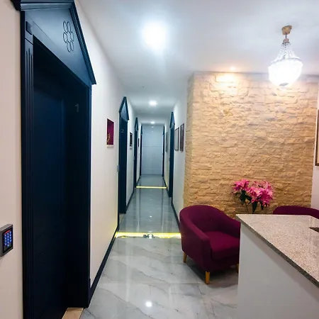 Panzió Center Luxury 1